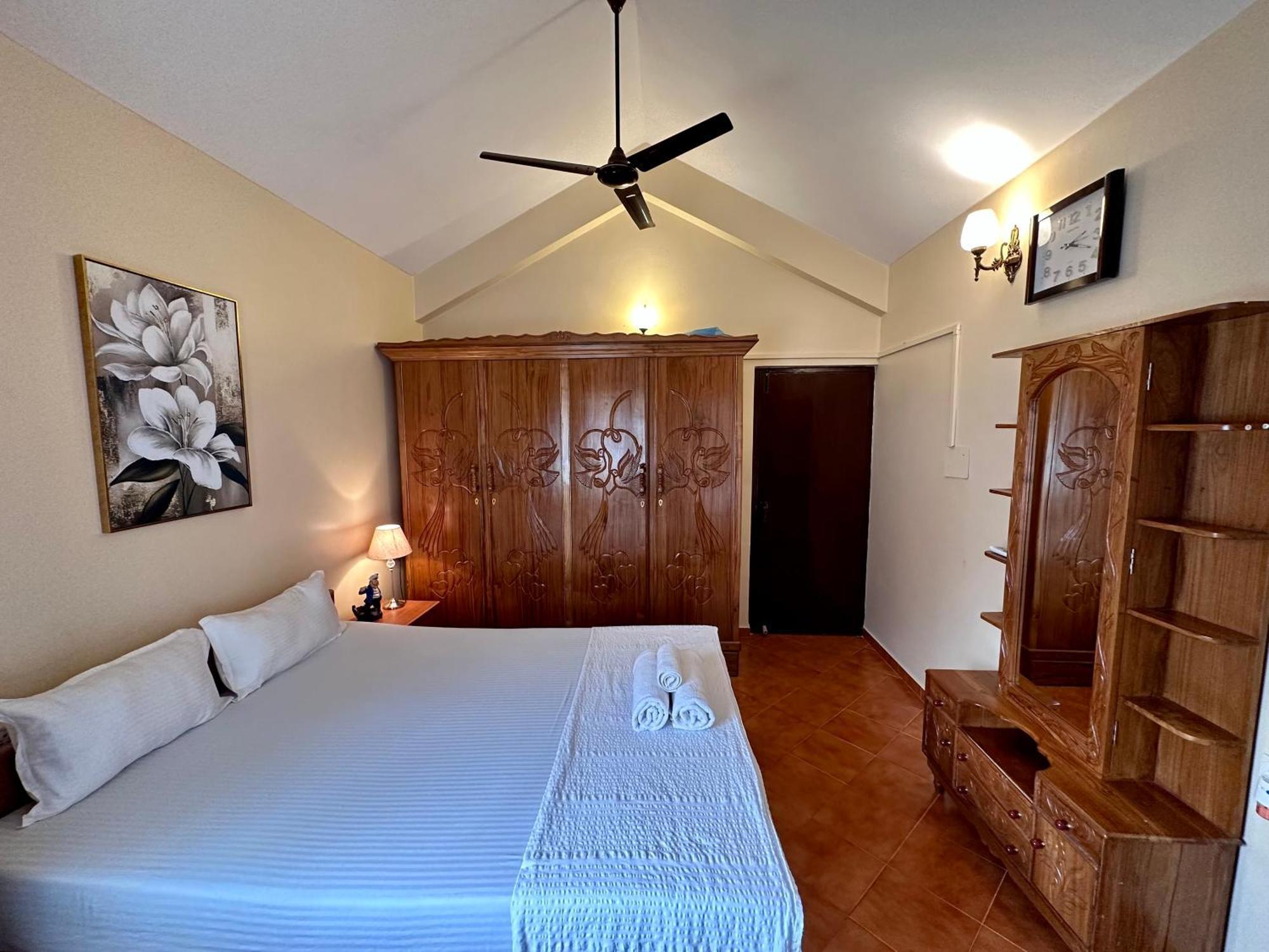 Villa By The Beach Goa Benaulim Exteriör bild